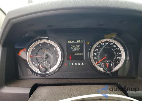 2016 Ram 1500 St z USA, uszkodzony, nr VIN 1C6RR6FG3GS355559